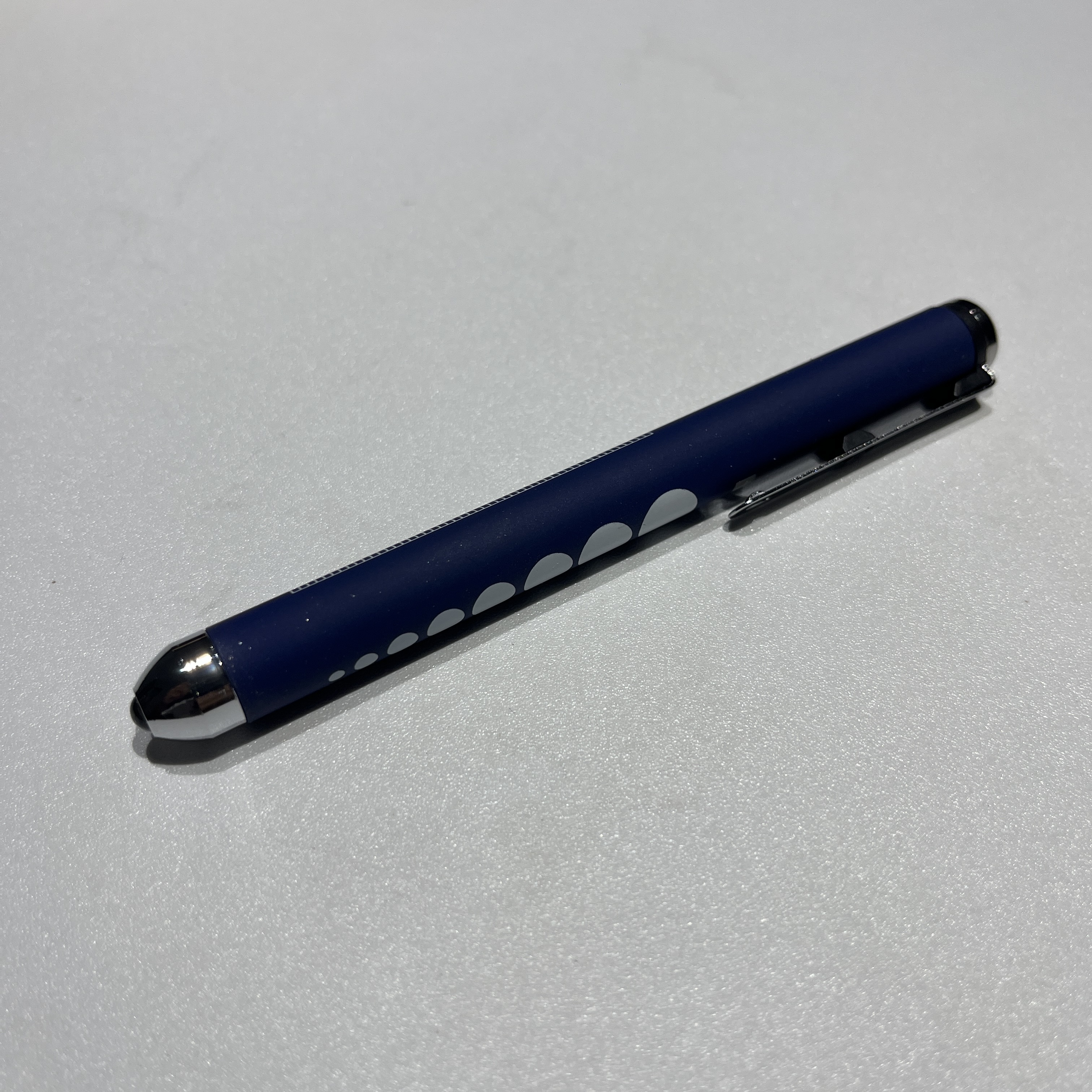 SW-PL50 Mini Aluminum Alloy Pen Yellow White Light Nurse LED Penlight Reusable Pupil Gauge Portable Mini Flashlight Examination